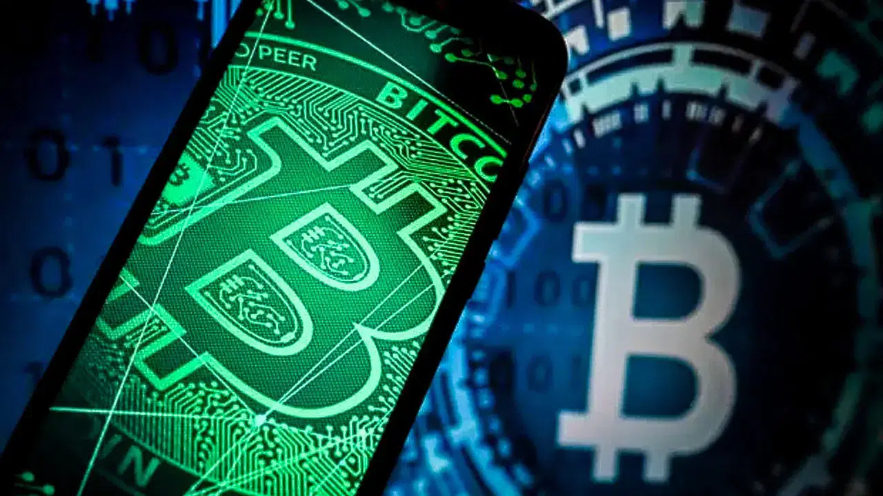 "Kripto Para Piyasalarında Şok: Bitcoin 7 Bin Dolar Değer Kaybederek Panic Satışları Tetikledi!"
