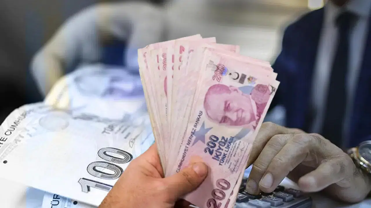Milyonlarca Memura Sevindiren Haber! Ödenekler Yükseldi ve Yeni Haklar Kapıda