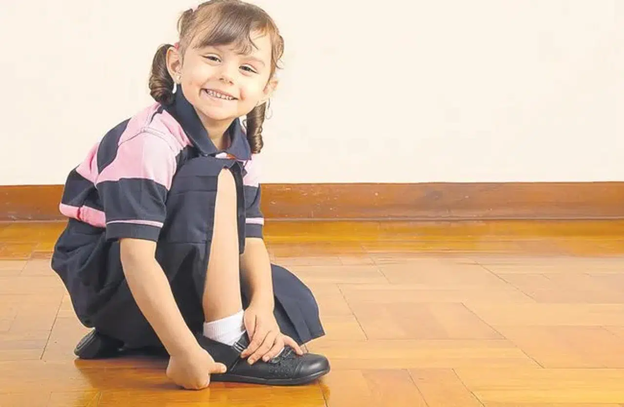 Siyah Okul Ayakkabaları Mcoletten Geri Dönüş Yapıyor mu?