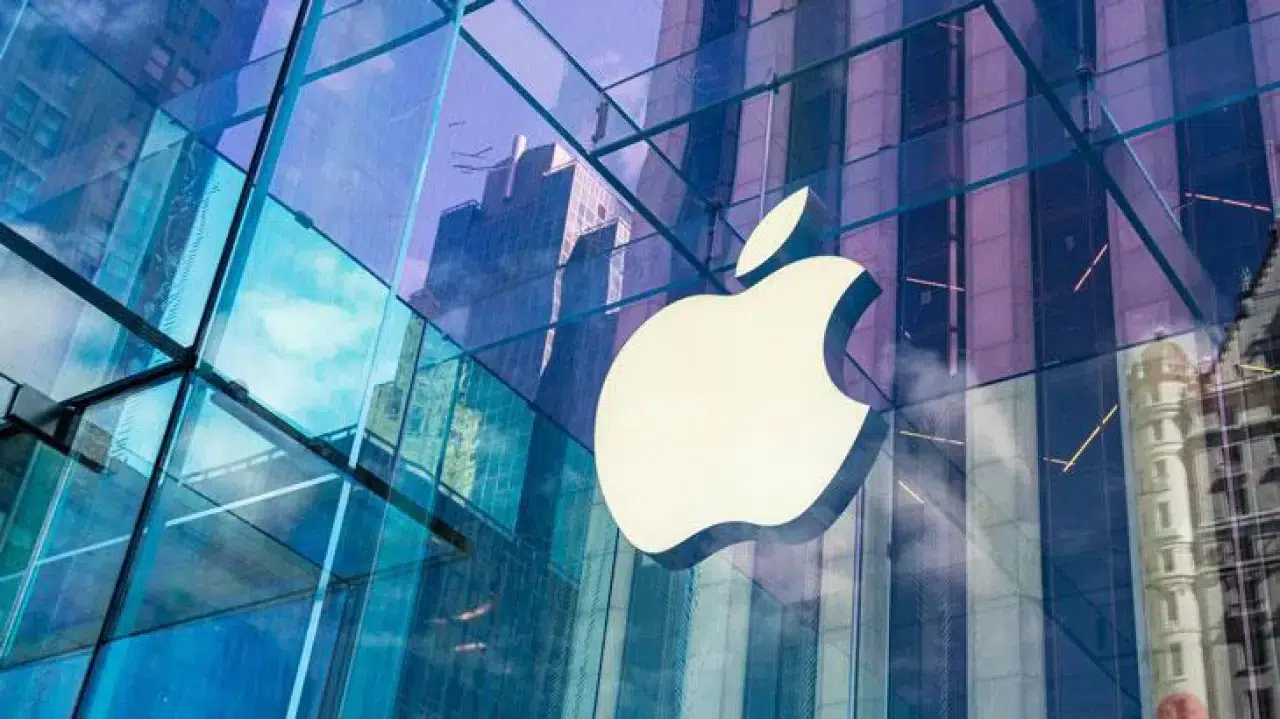 Apple, Siri'ye Yapay Zeka Entegre Edecek mi?