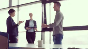 2025'te Sigorta Sektöründe İstihdam Büyüdü