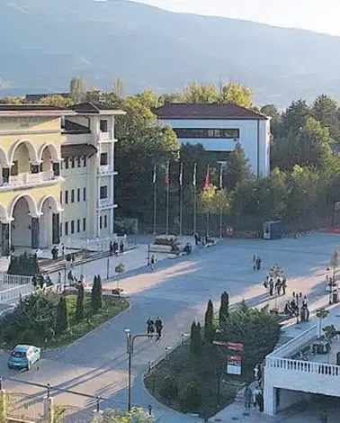 Üsküp'te Uluslararası Kariyer İmkanları Artıyor