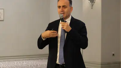 Kamu Desteğiyle Yaşlı Bakım Sigortası Kurulması Zorunlu