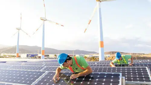 Güneş Enerjisiyle Elektrikte Devrim