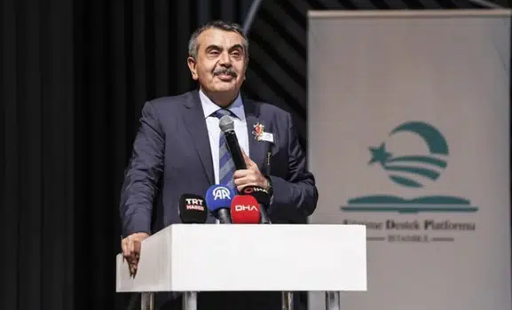 Milli Bilinç ve Şuurumuz Sürekli Canlı Kalmalı