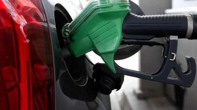 Petrol Fiyatları Yeniden Tırmandı: Artışın Sebepleri Neler?