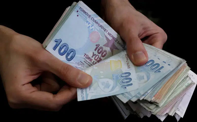 Ocak Ayında Memur Maaşlarına Yapılacak En Düşük Zam Miktarı Belli Oluyor